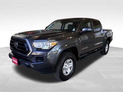 Used 2021 Toyota Tacoma SR image 3