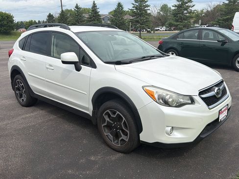 Used 2013 Subaru Crosstrek 2.0i Premium w/ Popular Pkg 2 AWD/4WD image 2