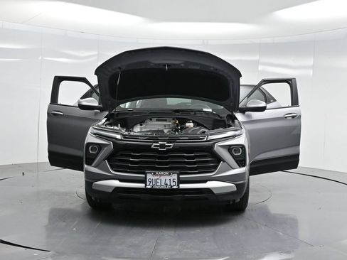 New 2025 Chevrolet TrailBlazer LT w/ Convenience Package FWD image 45