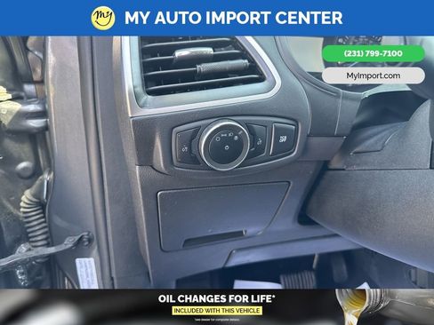 Used 2024 Ford Edge SEL AWD/4WD image 14