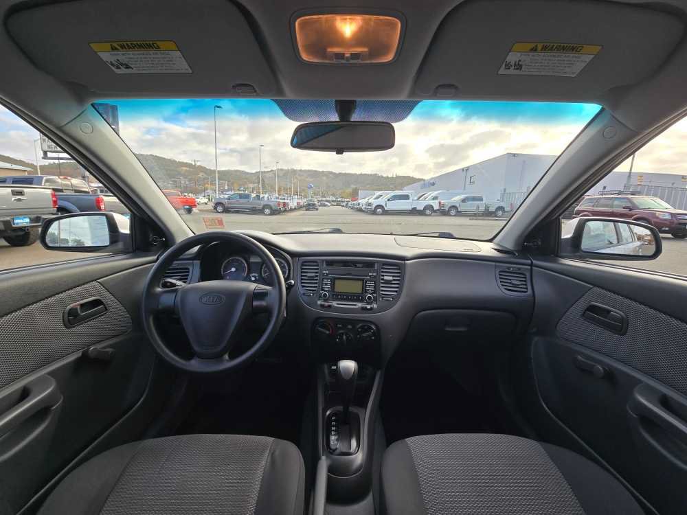 Used 2009 Kia Rio LX FWD image 16