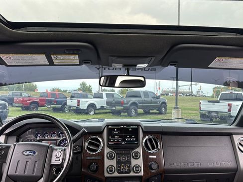 Used 2016 Ford F350 Lariat w/ Lariat Ultimate Package AWD/4WD image 25