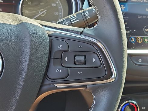 Certified 2023 Buick Encore GX Preferred w/ Cold Weather Comfort Package AWD/4WD image 21