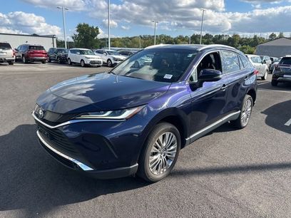Used 2023 Toyota Venza XLE