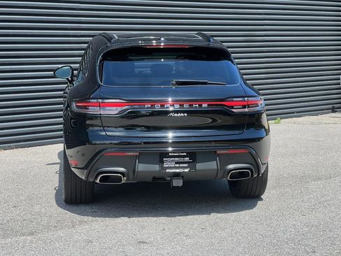 Certified 2025 Porsche Macan image 6