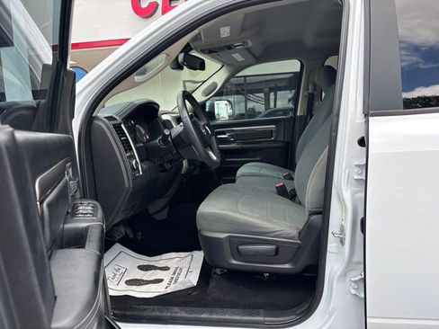 Used 2018 RAM 2500 Laramie w/ Sport Appearance Group AWD/4WD image 13