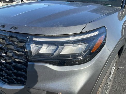 New 2026 Ford Explorer ST-Line w/ ST-Line Street Pack RWD image 9