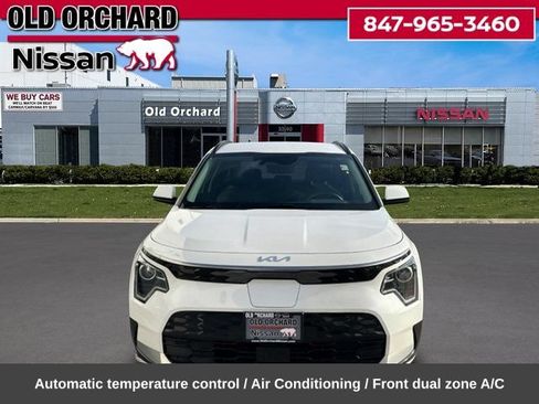 Used 2023 Kia Niro Wind w/ Wind Preserve Package FWD image 2
