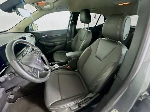 Used 2025 Buick Encore GX Preferred image 13