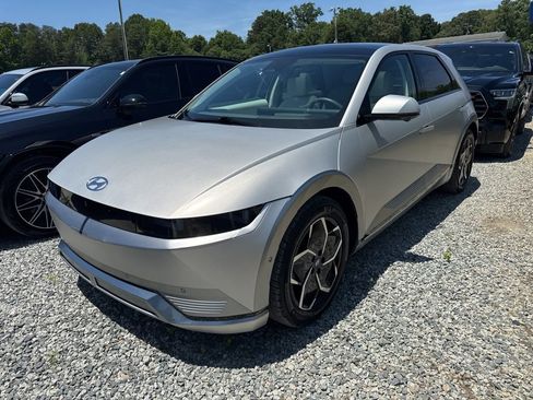 Used 2024 Hyundai Ioniq 5 Limited RWD image 1
