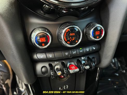 Used 2015 MINI Cooper 2-Door Hardtop FWD image 18