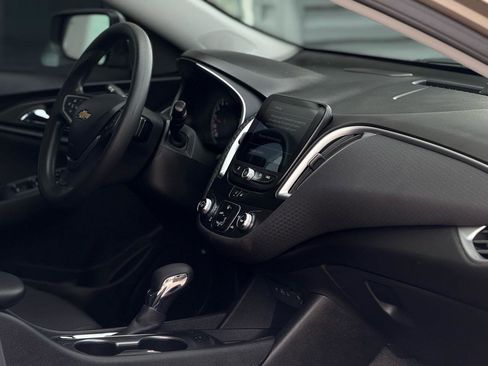 Used 2024 Chevrolet Malibu LS image 13