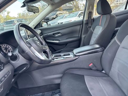 Used 2021 Nissan Sentra SR FWD image 10