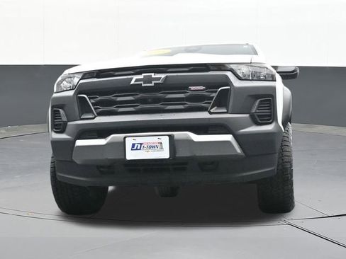 Used 2024 Chevrolet Colorado Trail Boss w/ Technology Package AWD/4WD image 59