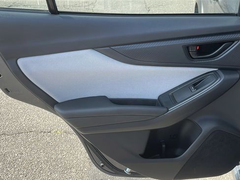Used 2021 Subaru Crosstrek 2.0i Premium w/ Moonroof Package image 22