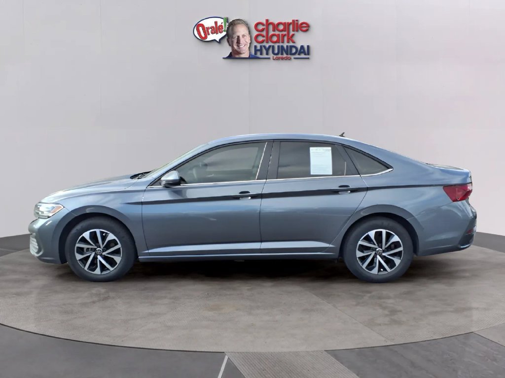 Used 2024 Volkswagen Jetta S FWD image 2