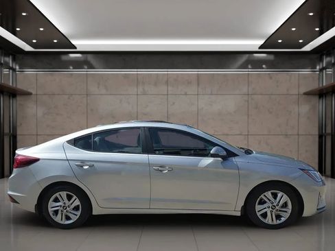 Used 2020 Hyundai Elantra Value Edition image 9