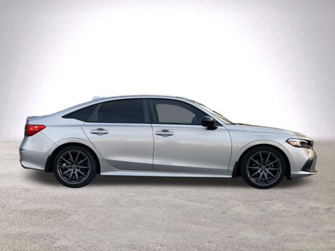 Used 2022 Honda Civic Sport image 10