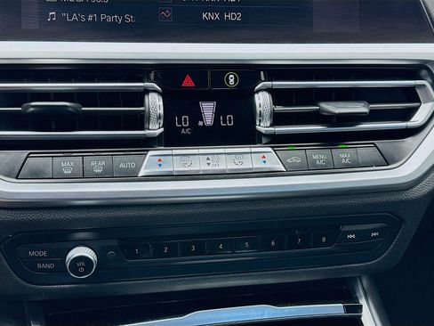 Used 2019 BMW 330i Sedan RWD image 12