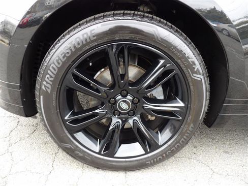 Used 2020 Land Rover Range Rover Velar R-Dynamic S image 34