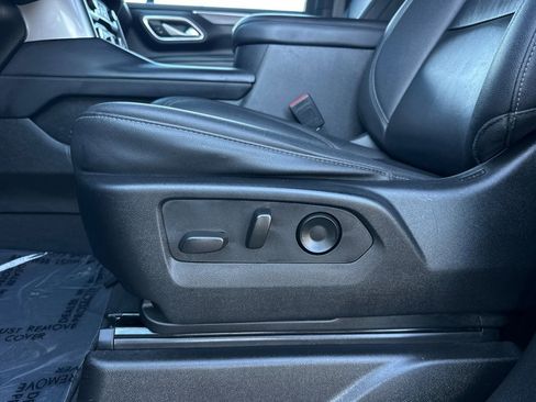 Used 2024 Chevrolet Tahoe LT image 13