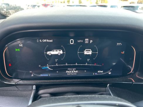 Used 2024 Jeep Grand Wagoneer L Series II w/ Quick Order Packagew 28T image 34