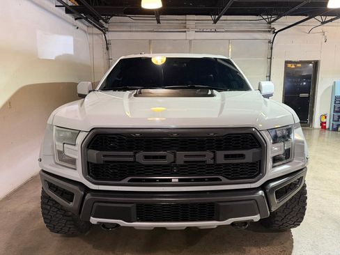 Used 2017 Ford F150 Raptor w/ Equipment Group 802A Luxury AWD/4WD image 4