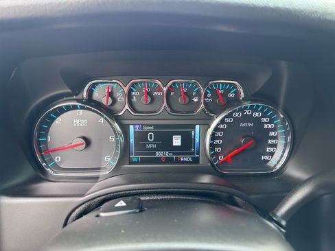 Used 2020 Chevrolet Tahoe Premier AWD/4WD image 22