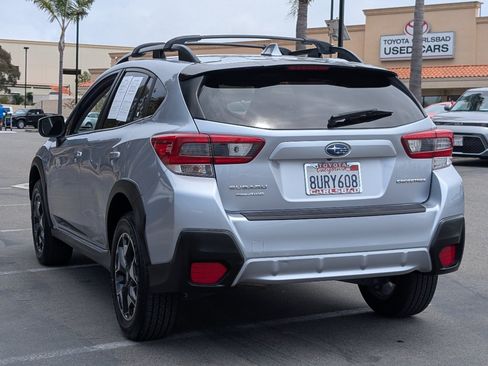 Used 2020 Subaru Crosstrek 2.0i Premium w/ Moonroof Package 2 AWD/4WD image 11