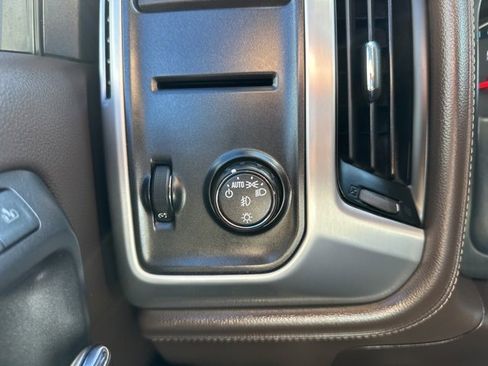 Used 2018 GMC Sierra 1500 SLT w/ Texas SLT Premium Package image 28