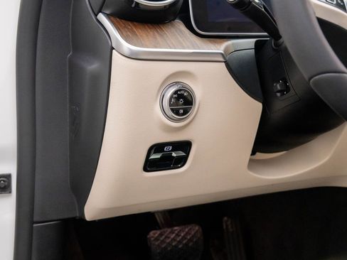 Used 2023 Mercedes-Benz C 300 4MATIC Sedan image 22