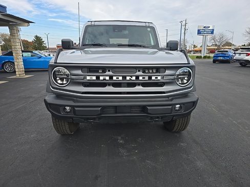 Used 2024 Ford Bronco Big Bend image 2