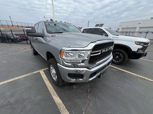 Used 2023 RAM 2500 Tradesman image 3