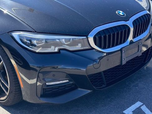 Used 2022 BMW 330i Sedan w/ M Sport Package RWD image 2