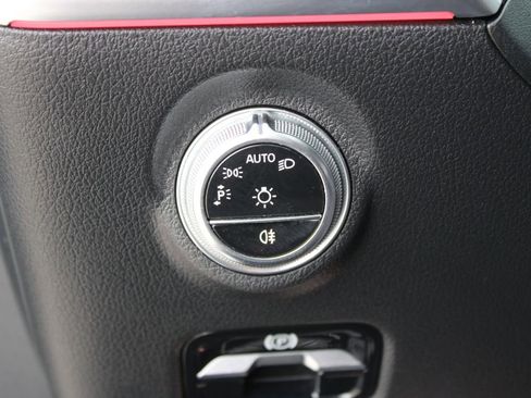 Used 2024 Mercedes-Benz C 300 Sedan w/ AMG Line w/ Night Package image 31