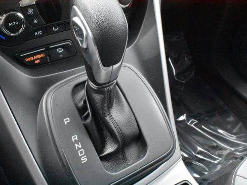 Used 2016 Ford Escape SE w/ Equipment Group 201A image 23