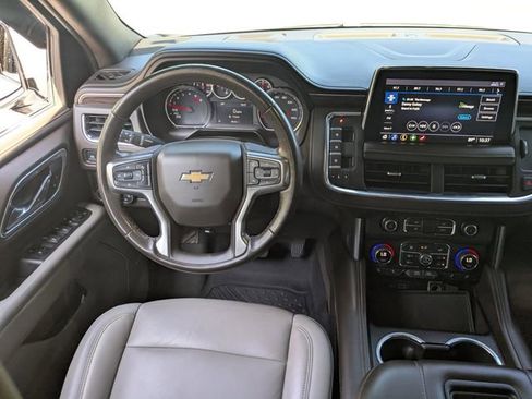 Used 2021 Chevrolet Tahoe LT image 19