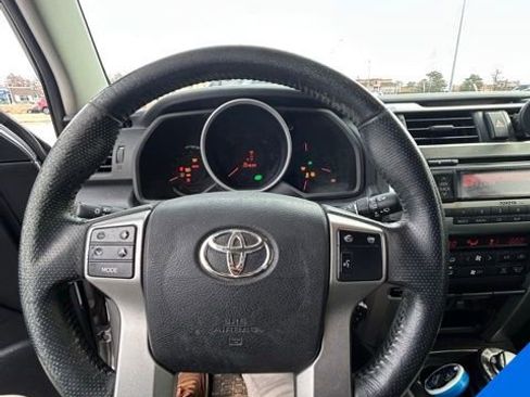 Used 2010 Toyota 4Runner Limited image 10