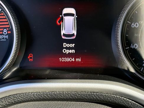 Used 2016 Jeep Cherokee Trailhawk w/ Comfort/Convenience Group image 22