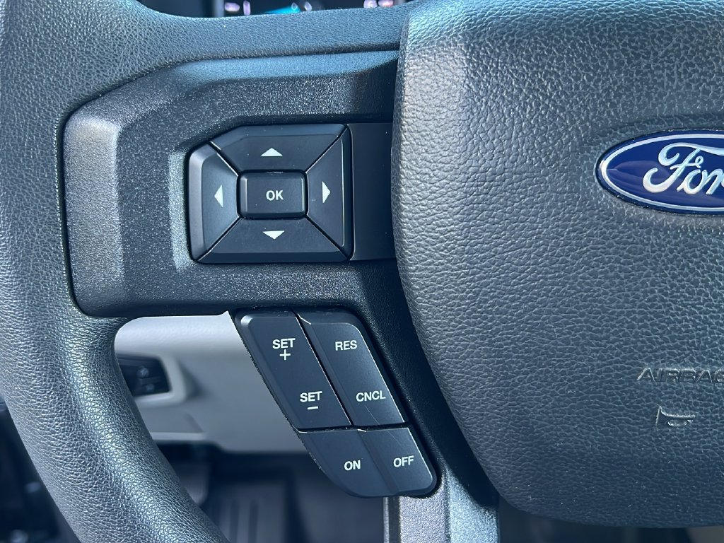 Used 2022 Ford F250 XLT w/ Black Appearance Package AWD/4WD image 19