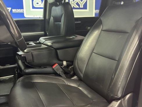 Used 2020 Chevrolet Silverado 3500 LT w/ Convenience Package AWD/4WD image 10