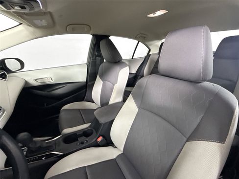 Certified 2023 Toyota Corolla LE FWD image 3