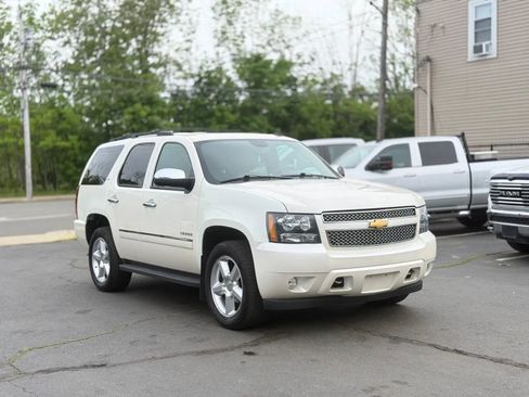 Used 2013 Chevrolet Tahoe LTZ AWD/4WD image 5