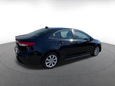 Used 2025 Toyota Corolla LE image 15