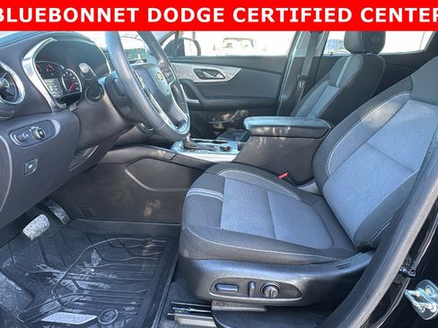 Used 2025 Chevrolet Blazer LT w/ Driver Confidence Package image 9