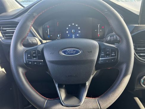 Used 2025 Ford Escape ST-Line AWD/4WD image 27