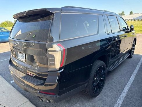 Used 2025 Chevrolet Suburban RST AWD/4WD image 6