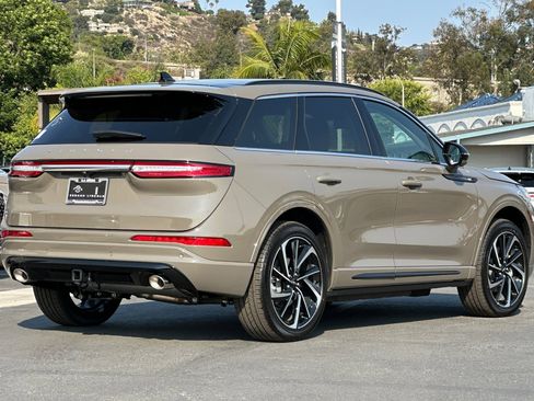 New 2025 Lincoln Corsair Grand Touring w/ Equipment Group 301A image 3