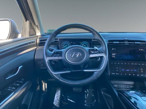 Used 2022 Hyundai Tucson Limited AWD/4WD image 12