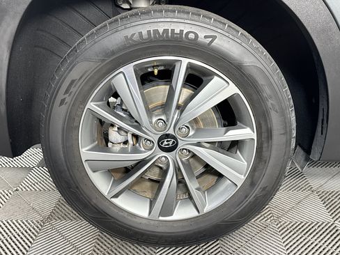Used 2019 Hyundai Santa Fe SEL w/ Cargo Package FWD image 31